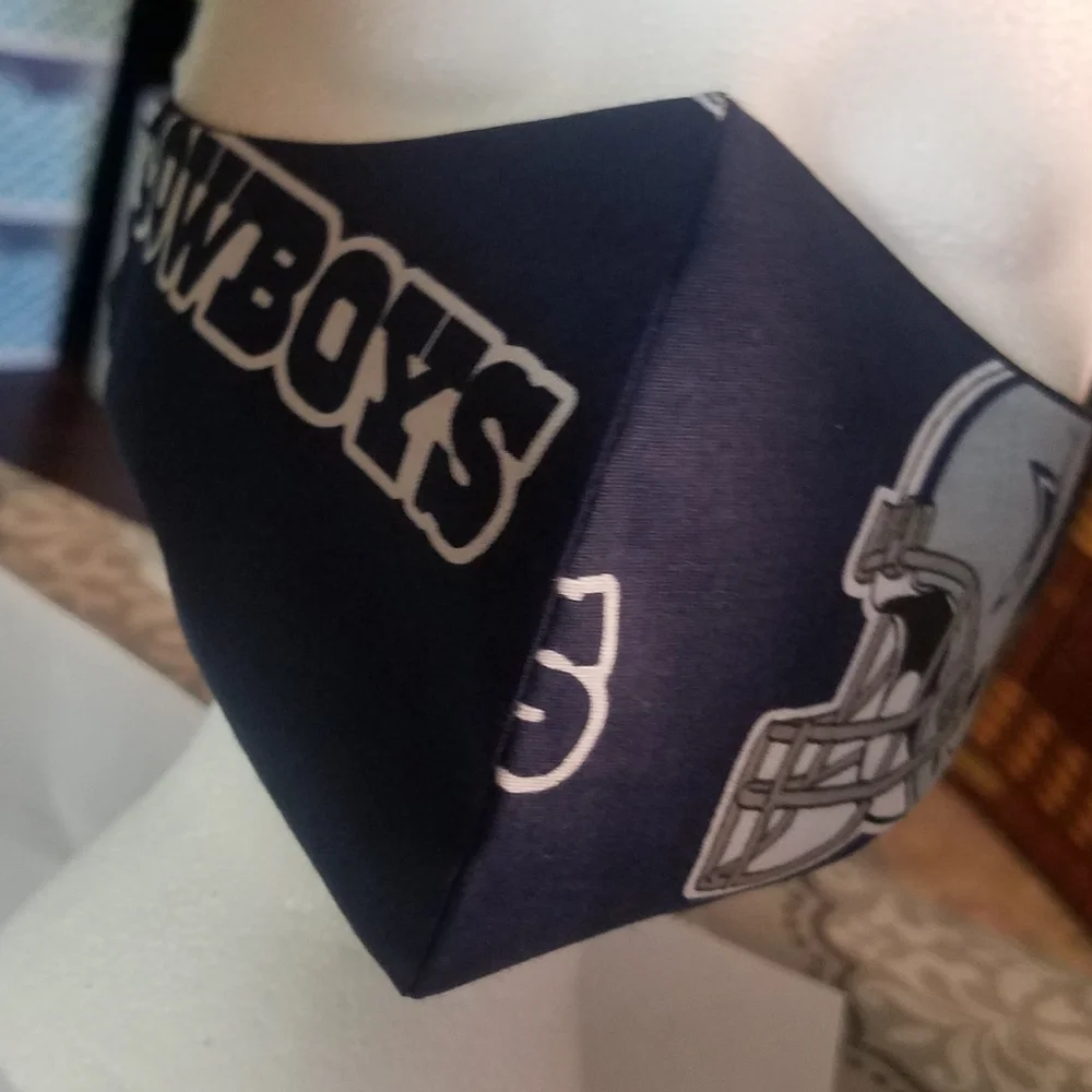 Plus size men's Dallas cowboys mask
